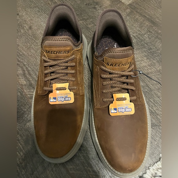 Skechers Men's Brown Slip-On Sneakers NEW size 10 - Picture 1 of 4